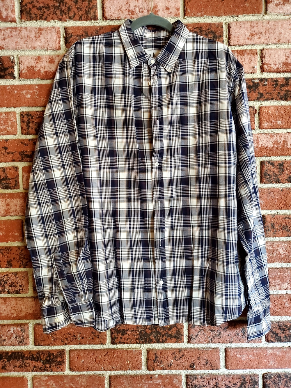 Frank & Eileen Navy and White Plaid Button-Down Shirt